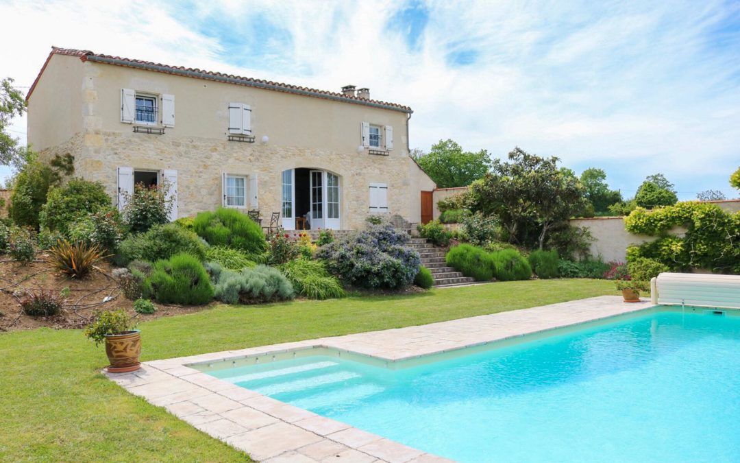 Loubers – near Cordes-sur-Ciel. A classic white stone farmhouse