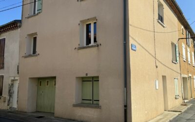 Réalmont, Maison T4 sur trois niveaux de 119 m² habitables + garage