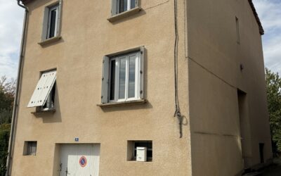 Réalmont, Maison T5 de 100 m² habitables avec sous-sol de 50m² sur terrain de 556 m².